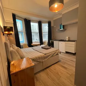 Studio Newly Refurbished Brighton