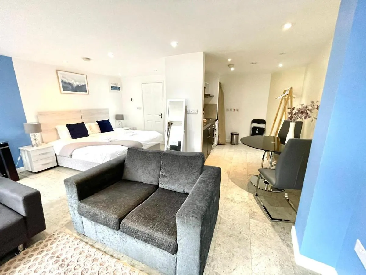 Koala & Tree - Massive Studio Apartment Centric Location - Short Lets & Serviced Accommodation Cambridge 0*, Cambridge (Cambridgeshire) United Kingdom